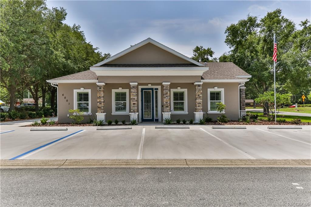 home for sale at 6001 W Nordling Loop, Crystal River, FL 34429 in Meadowcrest