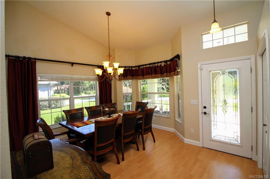 home for sale at 9710 SW 190th Terrace Road, Dunnellon, FL 34432 in Rainbow Springs