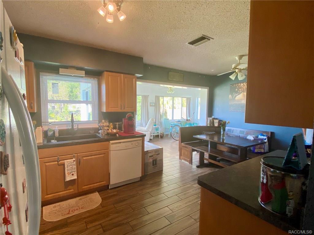 home for sale at 1795 S Cove Walk, Inverness, FL 34450 in Lake Tsala Gardens