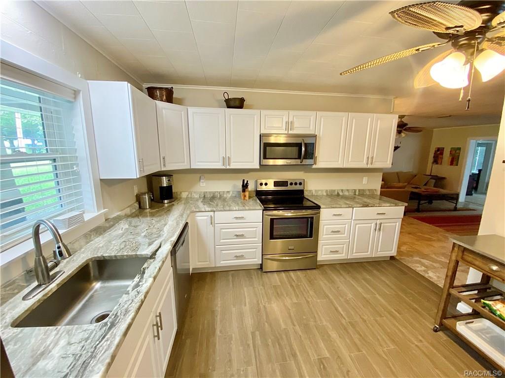 home for sale at 5109 Riverside Drive, Yankeetown, FL 34498 in Levy County