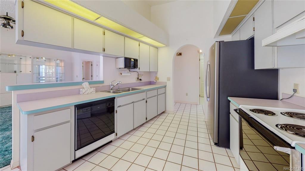 home for sale at 24 Sycamore Court W, Homosassa, FL 34446 in Sugarmill Woods