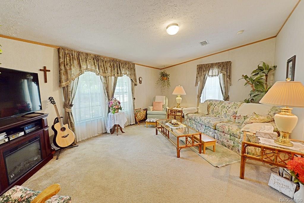 home for sale at 2791 E Buck Court, Inverness, FL 34452 in Deerwood