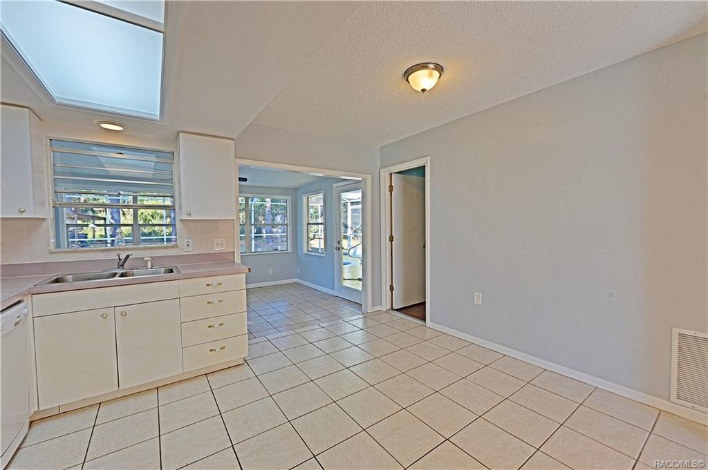 home for sale at 1150 N Fan Palm Point, Crystal River, FL 34429 in LaJolla Palms