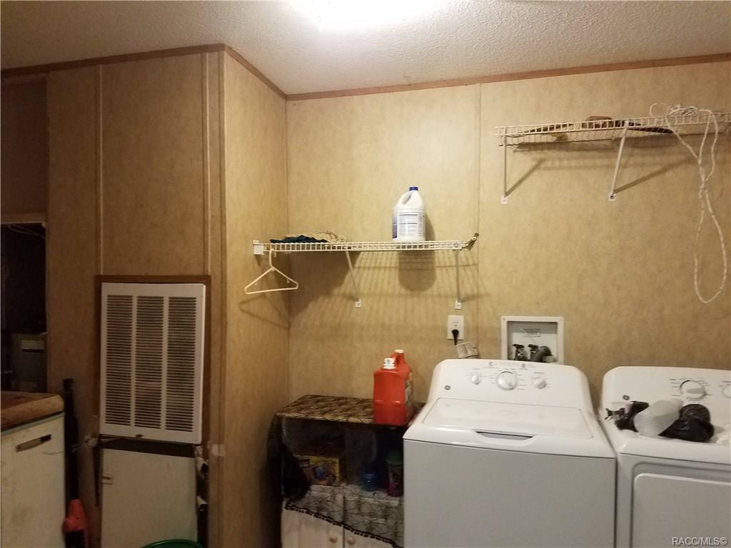 home for sale at 5515 W State Street, Homosassa, FL 34446 in Oak Forest Estates