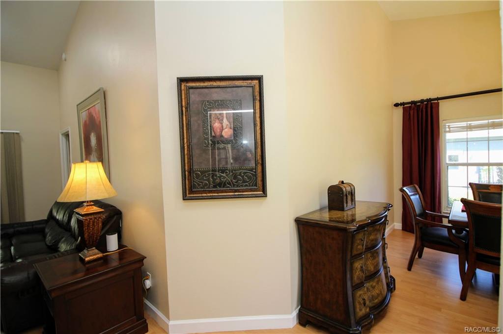 home for sale at 9710 SW 190th Terrace Road, Dunnellon, FL 34432 in Rainbow Springs