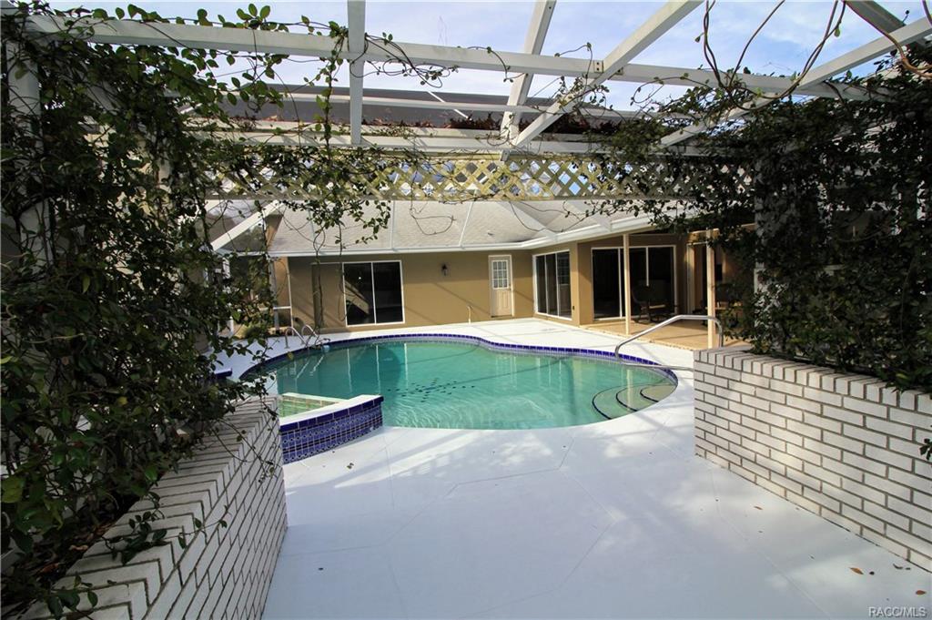 home for sale at 4200 W Pine Ridge Boulevard, Beverly Hills, FL 34465 in Pine Ridge