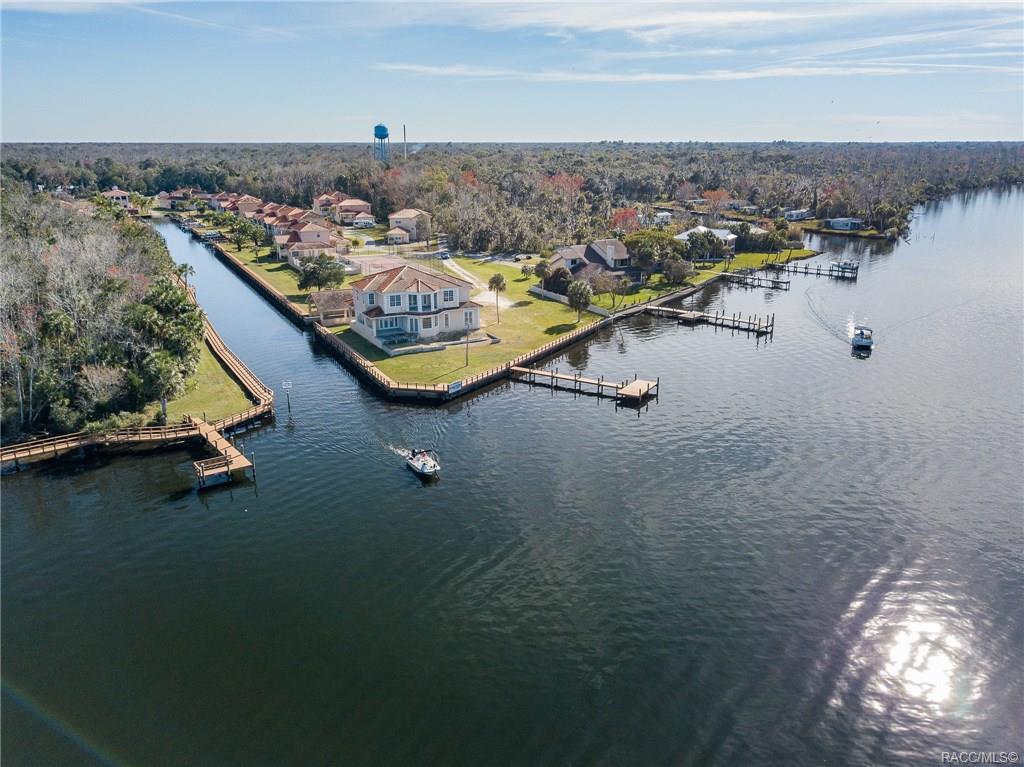 home for sale at 4810 S Amstel Drive, Homosassa, FL 34448 in Homosassa Tradewinds Condos