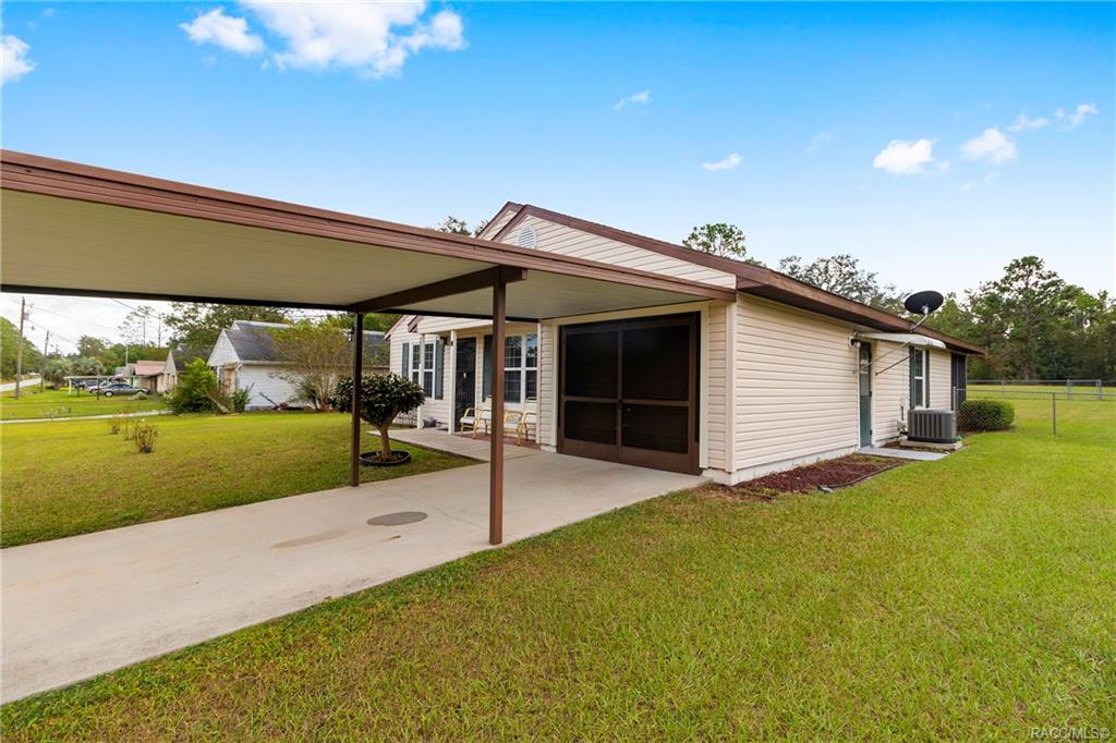 home for sale at 21368 SW Peach Blossom Street, Dunnellon, FL 34431 in Rainbow Lakes Estate