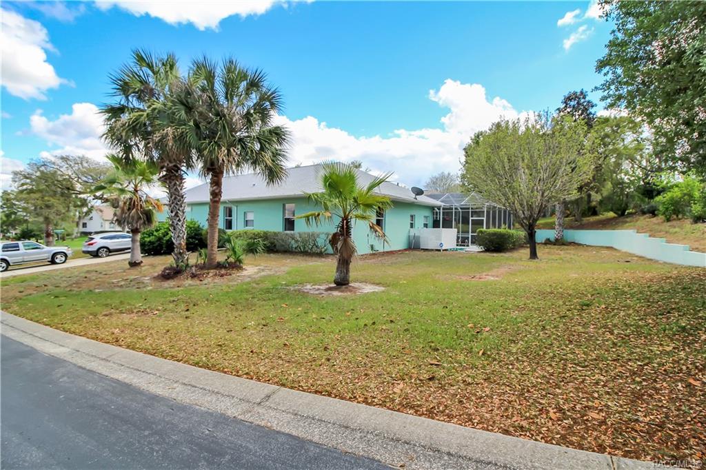 home for sale at 5380 W Heather Ridge Path, Lecanto, FL 34461 in Crystal Oaks