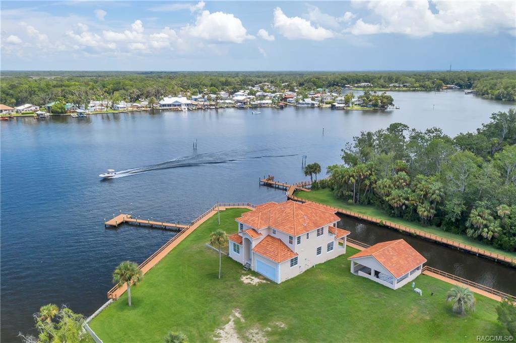home for sale at 4711 S Amstel Drive, Homosassa, FL 34448 in Homosassa Cos Sub