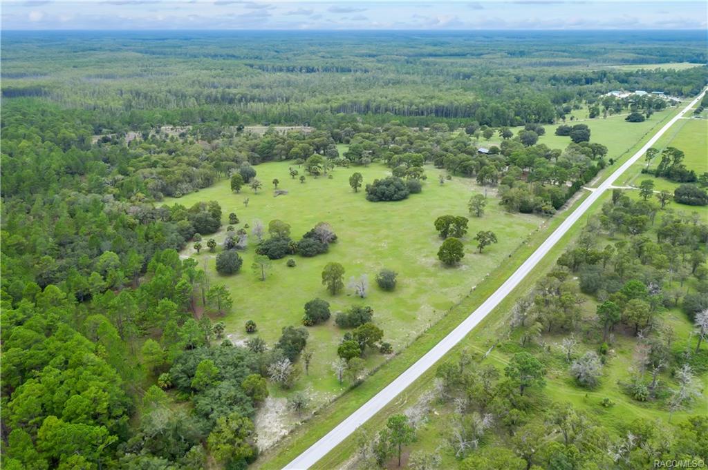 home for sale at 9350A SE Cr 337, Dunnellon, FL 34431 in Levy County