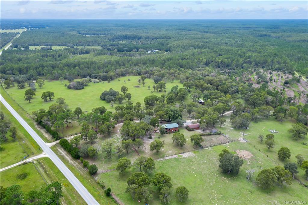 home for sale at 9350 SE Cr 337, Dunnellon, FL 34431 in Levy County