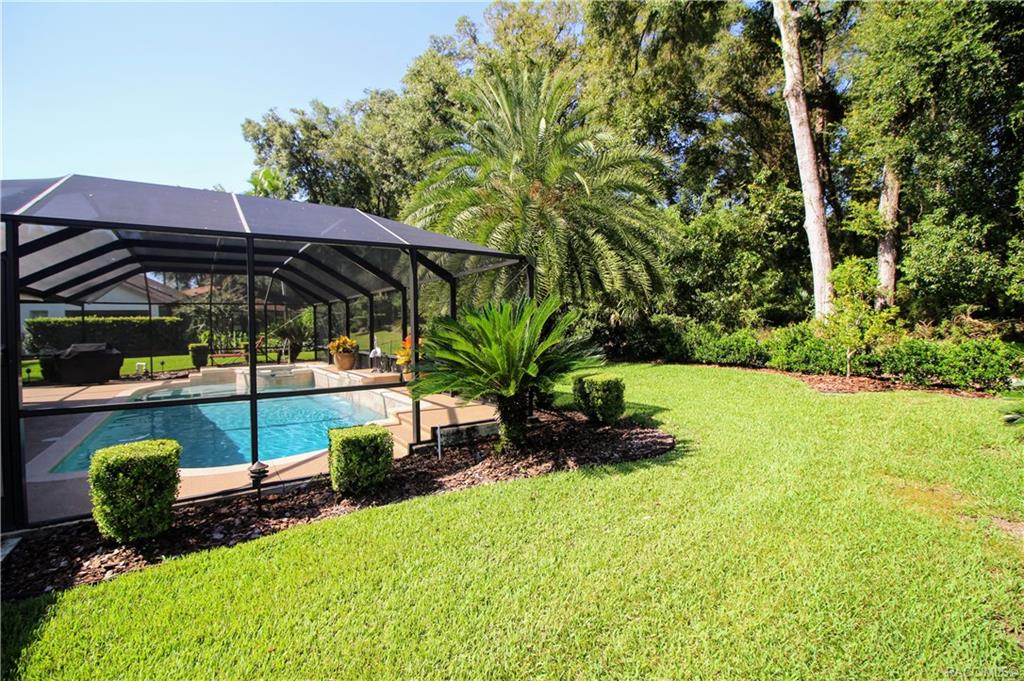 home for sale at 9710 SW 190th Terrace Road, Dunnellon, FL 34432 in Rainbow Springs
