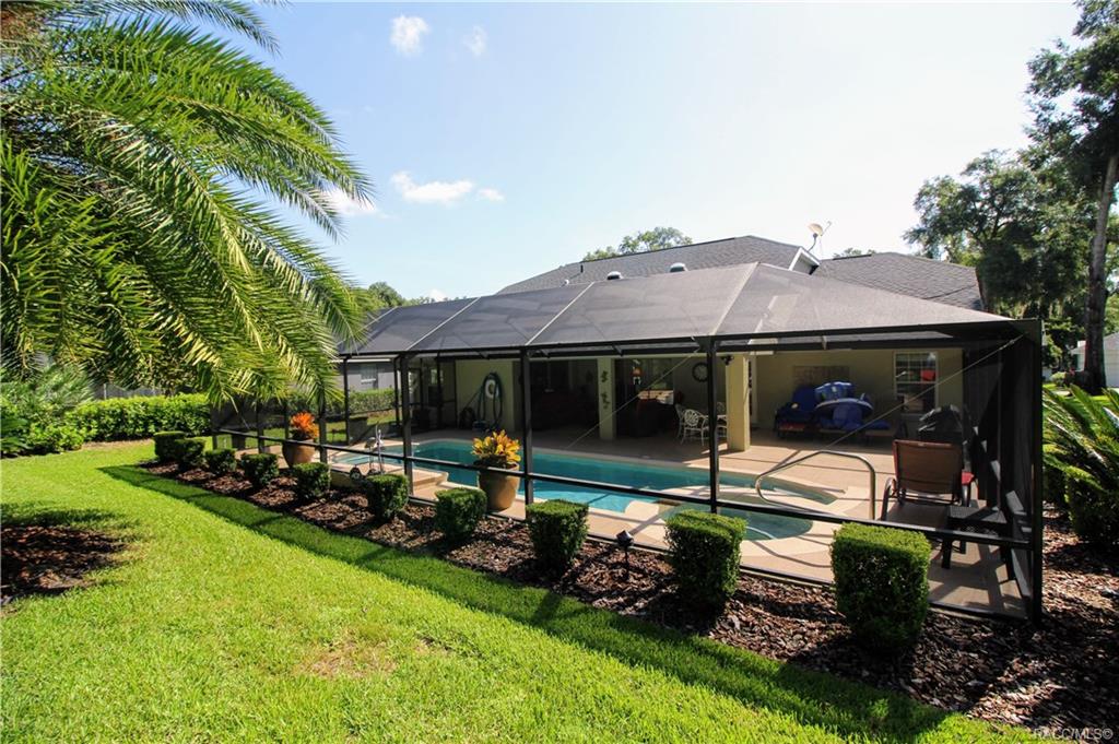 home for sale at 9710 SW 190th Terrace Road, Dunnellon, FL 34432 in Rainbow Springs