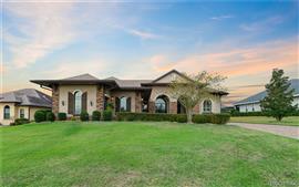 home for sale at 39513 Hillrise Lane, Lady Lake, FL 32159 in Lake County
